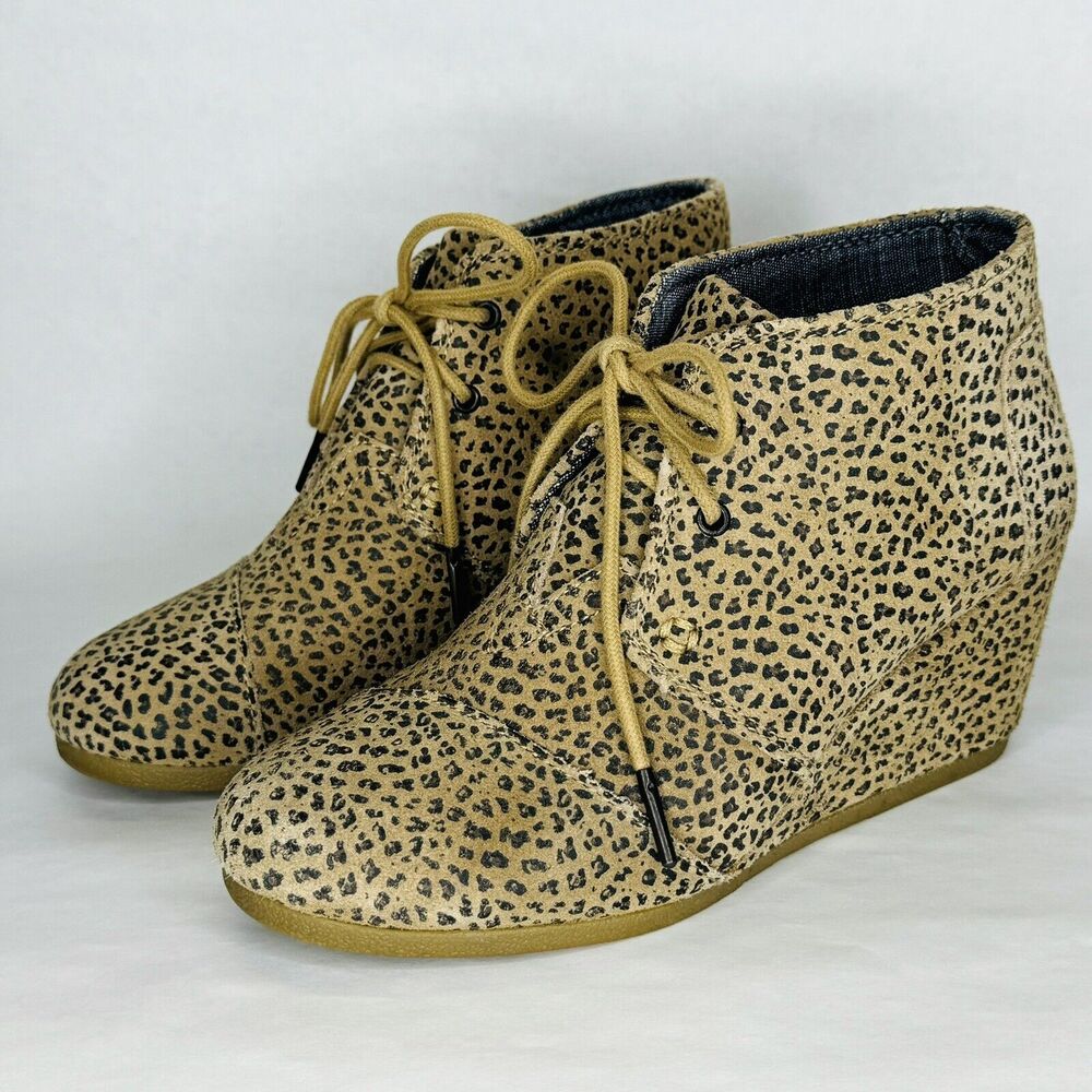 TOMS Women's Wedge Ankle Bootie Desert Leopard‎ Animal Print Tie US Size 6.5